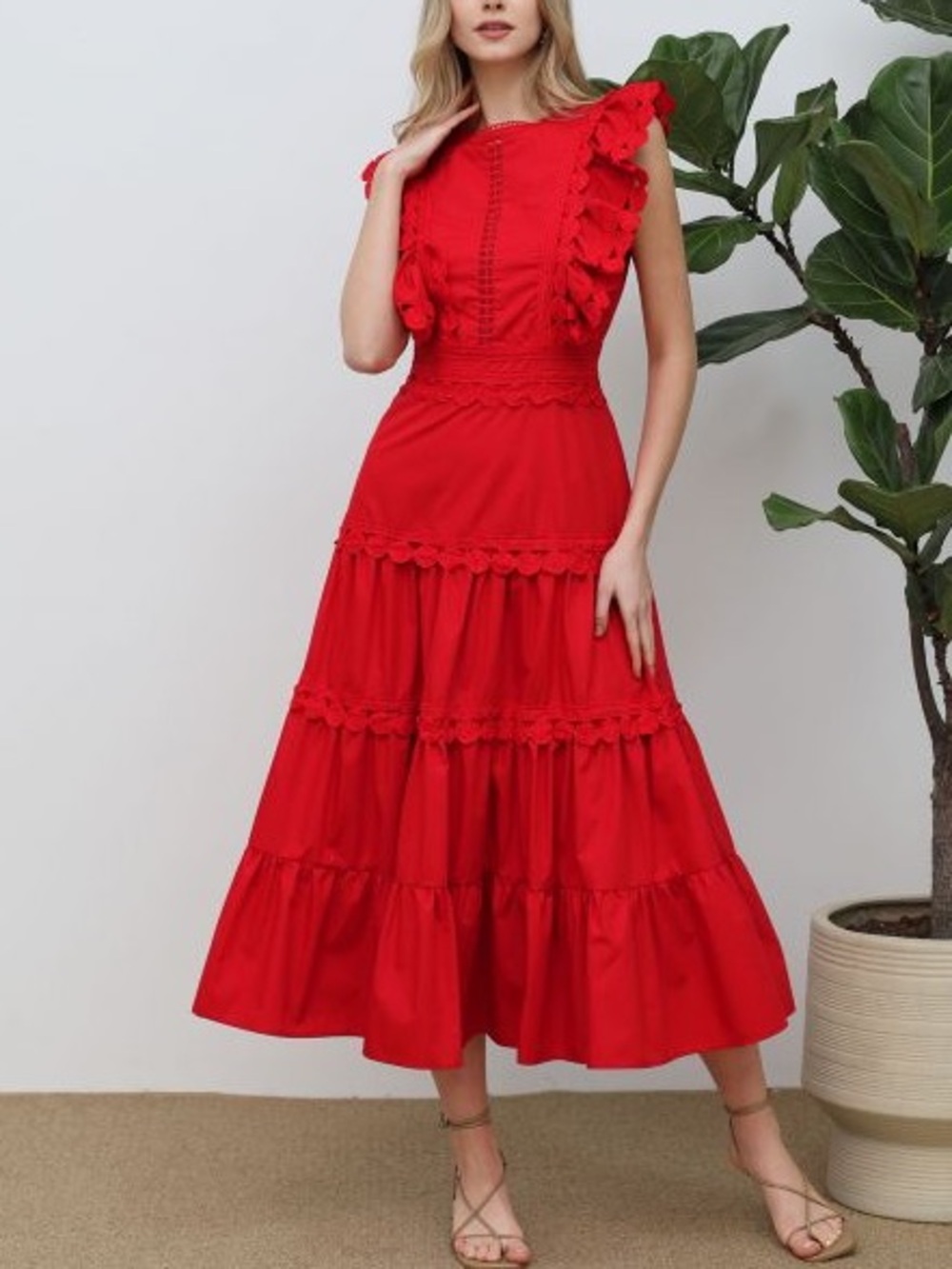 CROCHET TRIM SLEEVELESS MIDI DRESS IN RED- size small